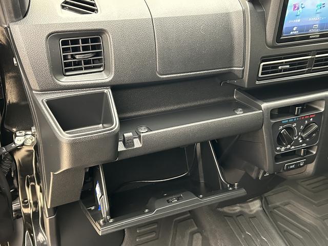 アトレーＸ／ナビ／Ｂカメラ／ＥＴＣ／ドラレコ／走行１．２万キロ／１年間走行距離無制限保証／走行１．２万キロ／ナビ／ＢＬＵＥＴＯＯＴＨ／ＵＳＢ／ＥＴＣ／バックカメラ／ドライブレコーダー／スマートキー／ＬＥＤヘッドライト／ＬＥＤフォグランプ／コーナーセンサー／（大阪府）の中古車