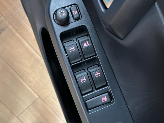 ミライースX SAIII/電格ミラー/キーレス/LEDヘッドライト/新車保証継承/電動格納式ドアミラー/キーレスエントリー/コーナーセンサー/LEDヘッドライト/オートライト/オートハイビーム/衝突回避軽減ブレーキ/(大阪府)の中古車