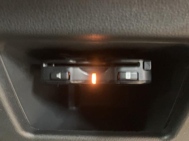 ウェイクＸ／１年保証／８インチナビ／Ｂカメラ／片側電スラ／ＥＴＣ／１年間走行距離無制限保証／走行８．９万キロ／８インチナビ／ＢＬＵＥＴＯＯＴＨ／ＵＳＢ／バックカメラ／ＥＴＣ／前後ドラレコ／片側電動スライドドア／スマートキー／ＬＥＤヘッドライト／車検整備付き／（大阪府）の中古車