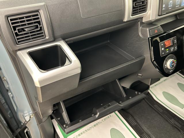 ウェイクＬスペシャルリミテッドＳＡIII　パノラマモニター１年走行距離無制限保証／スマートアシストＩＩＩ／パノラマモニター／ディスプレイオーディオ／Ｂｌｕｅｔｏｏｔｈ機能／片側電動スライドドア／キーフリーキー／プッシュボタンスタート（大阪府）の中古車