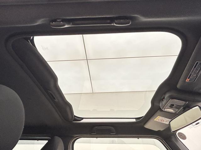 タフトＧターボクロムベンチャー／ディスプレイオーディオ／パノラマ／ターボ車／走行２．０万キロ／９インチディスプレイオーディオ／ＢＬＵＥＴＯＯＴＨ／パノラマカメラ／ＥＴＣ／前後ドラレコ／クルーズコントロール／電動パーキングブレーキ／前席シートヒーター／スマートキー／（大阪府）の中古車