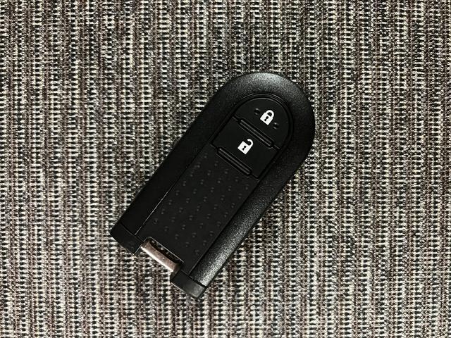 ミラトコットＸＳＡIII／ナビ／Ｂカメラ／ＥＴＣ／ドラレコ／スマートキー１年間走行距離無制限保証／走行１．１万キロ／ナビ／ＢＬＵＥＴＯＯＴＨ／ＵＳＢ／ＥＴＣ／バックカメラ／スマートキー／コーナーセンサー／ＬＥＤヘッドライト／オートハイビーム／ドライブレコーダー／（大阪府）の中古車