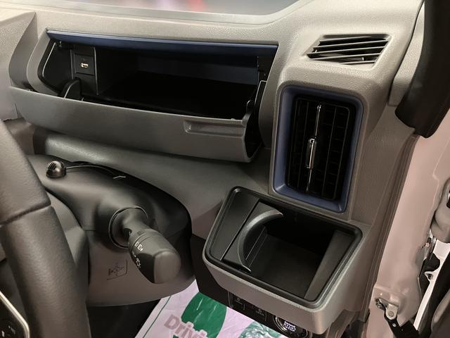 タントカスタムＲＳ　ナビ／ターボ／パノラマモニター／ＥＴＣ／ＡＣＣ１年間走行距離無制限保証／走行０．８万キロ／８インチナビ／ＴＶ／ＣＤ／Ｂｌｕｅｔｏｏｔｈ／ＵＳＢ／ドライブレコーダー／ＥＴＣ／ＡＣＣ／両側電動パワースライドドア／シートヒーター（運転席・助手席）／（大阪府）の中古車