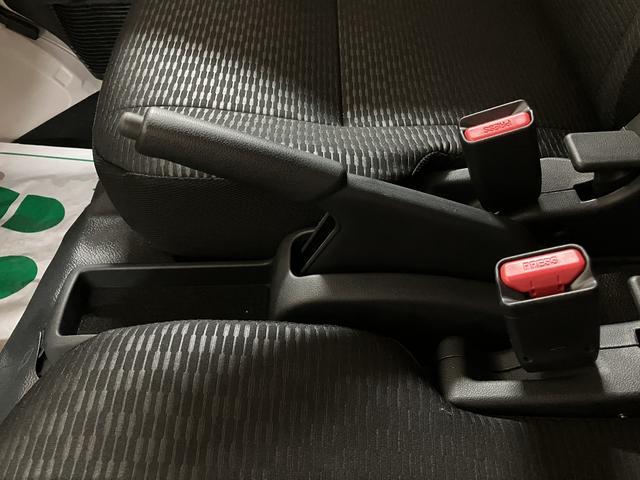 ハイゼットカーゴDX スマートアシスト CVT キーレス届出済未使用車/スマートアシスト/CVT/エアコン/パワステ/AM・FMラジオ/パワーウィンドウ/キーレスエントリー(大阪府)の中古車
