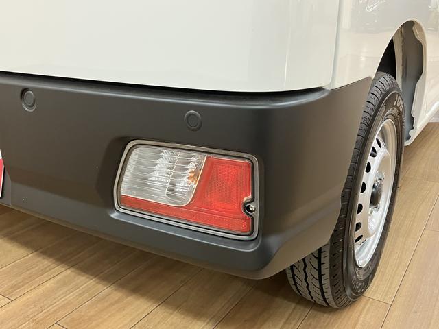 ハイゼットカーゴDX スマートアシスト CVT キーレス届出済未使用車/スマートアシスト/CVT/エアコン/パワステ/AM・FMラジオ/パワーウィンドウ/キーレスエントリー(大阪府)の中古車