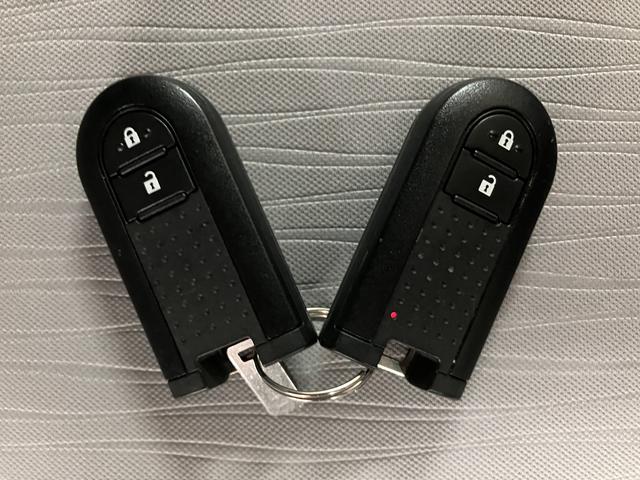 ミライースＧ　リミテッドＳＡIII　ＬＥＤヘッドランプ／スマートキー／１年間走行距離無制限保証／走行２．２万キロ／ナビ／ドライブレコーダー／バックカメラ／ＴＶ／ＣＤ／ＤＶＤ／Ｂｌｕｅｔｏｏｔｈ／ＵＳＢ／ＬＥＤヘッドランプ／スマートキー／オートライト／シートリフター／（大阪府）の中古車