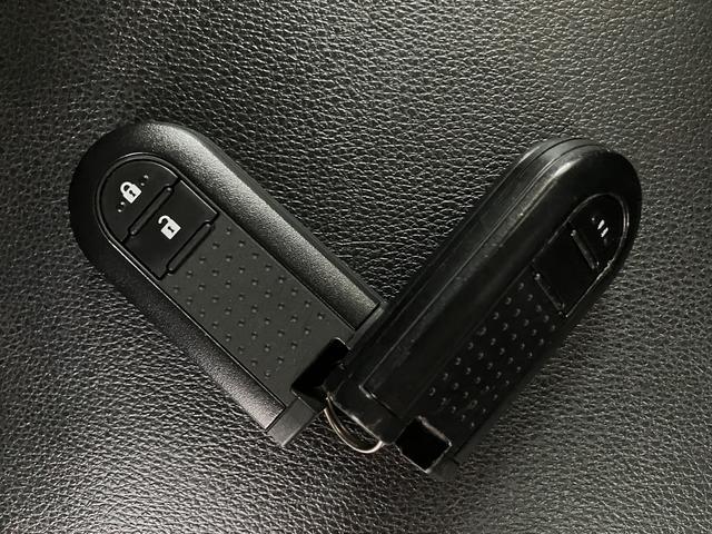 ピクシスジョイF G SAIII プライムコレクション ナビ バックカメラスマートアシストIII/アイドリングストップ機構/フルセグナビ/Bluetooth機能/バックカメラ/社外品前後ドラレコ/ETC車載器/キーフリーキー/LEDヘッドライト/前席シートヒーター(大阪府)の中古車