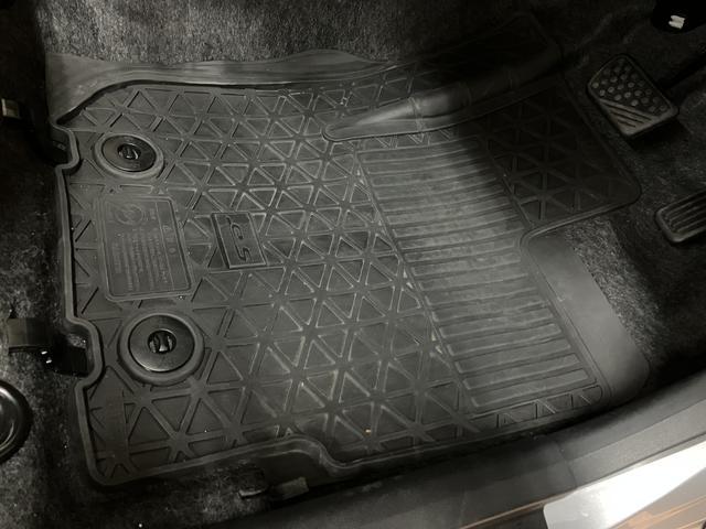 ミライースLSAIII/ナビ/BLUETOOTH/ETC/Bカメラ/1年間走行距離無制限保証/走行4.8万キロ/ナビ/BLUETOOTH/バックカメラ/キーレスキー/オートライト/車検整備付き/ETC/コーナーセンサー/衝突回避軽減ブレーキ/オートハイビーム/(大阪府)の中古車