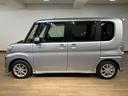 ８インチナビ　ドラレコ　ＥＴＣ　後席モニターなど充実装備（大阪府）の中古車