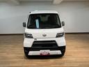 ハイゼットカーゴ 中古車 デラックスＳＡＩＩＩ　スマアシＩＩＩスマートアシストＩＩＩ／アイドリングストップ機構／ＡＭ／ＦＭラジオ／キーレスエントリー／４ＡＴ