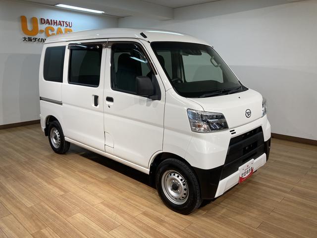 ハイゼットカーゴデラックスＳＡIII／４速ＡＴ車／４ＷＤ／ナビ／バックカメラ走行５．１万Ｋｍ／４速ＡＴ車／４ＷＤ／ナビゲーションバックカメラ／ＬＥＤヘッドライト／前席パワーウインドー／スモークガラス／キーレスエントリー（大阪府）の中古車