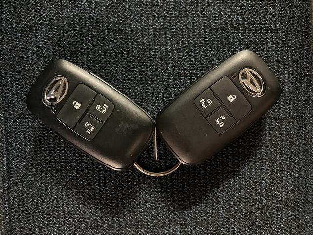 ムーヴキャンバスセオリーＧターボ／走行０．６万Ｋｍ／ナビ／バックカメラ走行０．６万Ｋｍ／ナビゲーション／バックカメラ／ステアリングスイッチ／６スピーカー／ＥＴＣ／前後ドラレコ／クルーズコントロール／前席シートヒーター／両側パワースライドドア／ＬＥＤヘッドライト・フォグ（大阪府）の中古車
