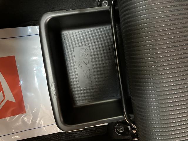 ムーヴＸリミテッドII　ＳＡIII／ナビ／パノラマモニター／ＥＴＣ走行４．０万Ｋｍ／ナビゲーション／パノラマモニター／ステアリングスイッチ／６スピーカー／ＥＴＣ／前後ドラレコ／運転席シートヒーター／ＬＥＤヘッドライト／アルミホイール／オートエアコン／キーフリー（大阪府）の中古車