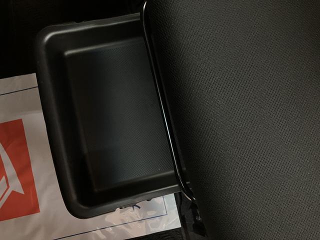 トールＧ　リミテッドII　ＳＡIII／０．６万Ｋｍ／９インチナビ走行０．６万Ｋｍ／９インチナビ／パノラマモニター／ステアリングスイッチ／６スピーカー／前後ドラレコ／クルーズコントロール／両側パワースライドドア／前席シートヒーター／ＬＥＤヘッドライト／キーフリー（大阪府）の中古車
