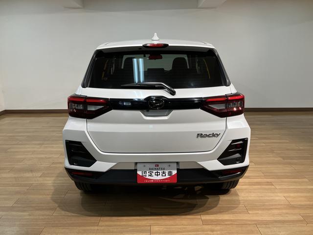 ロッキープレミアムＧ／９インチナビ／パノラマモニター／クルコン走行２．１万Ｋｍ／９インチナビ／パノラマモニター／ステアリングスイッチ／６スピーカー／ＥＴＣ／前後ドラレコ／クルーズコントロール／前席シートヒーター／電動パーキングブレーキ／ＬＥＤヘッドライト・フォグ（大阪府）の中古車