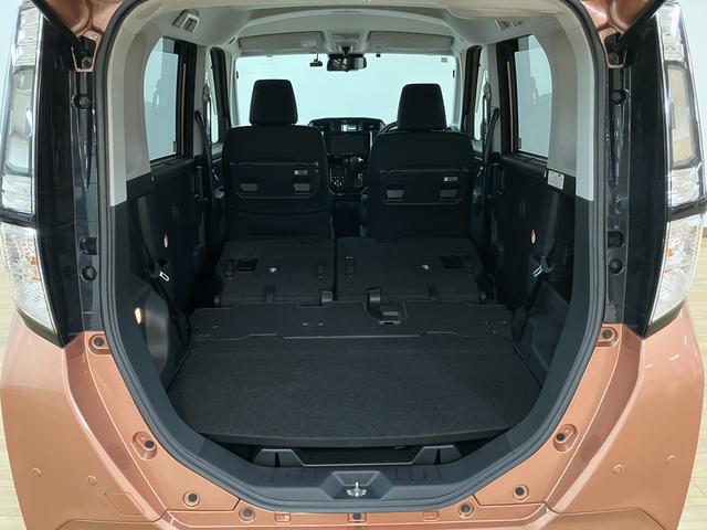 トールカスタムＧ　リミテッド　ＳＡIII／９インチナビ／Ｐモニター走行０．９万Ｋｍ／９インチナビ／パノラマモニター／ステアリングスイッチ／６スピーカー／ＥＴＣ／ドラレコ／クルーズコントロール／前席シートヒーター／両側パワースライドドア／ＬＥＤヘッドライト・フォグ（大阪府）の中古車