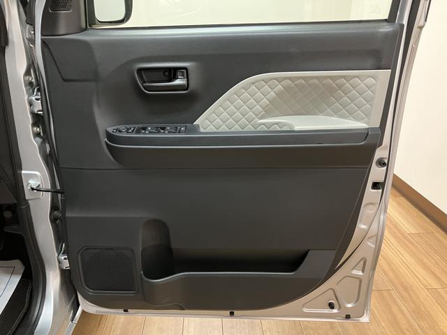 タントＸスペシャル／走行２．５万Ｋｍ／ナビ／バックカメラ／ＥＴＣ走行２．５万Ｋｍ／ナビゲーション／バックカメラ／ステアリングスイッチ／ＥＴＣ／運転席ロングスライドシート／ＬＥＤヘッドライト／電動格納ミラー／クリアランスソナー／オートエアコン／キーフリー（大阪府）の中古車