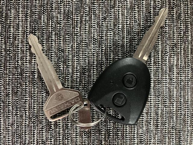ミラトコットＬ　ＳＡIII　走行約０．５万キロ／ワンオーナー／車検整備渡ワンオーナー　車検整備渡　Ｂｌｕｅｔｏｏｔｈ対応純正ナビ　フルセグＴＶ　バックカメラ　ドライブレコーダー　キーレスエントリー　点検記録有　衝突支援ブレーキ　誤発信抑制制御機能　コーナーセンサー（大阪府）の中古車