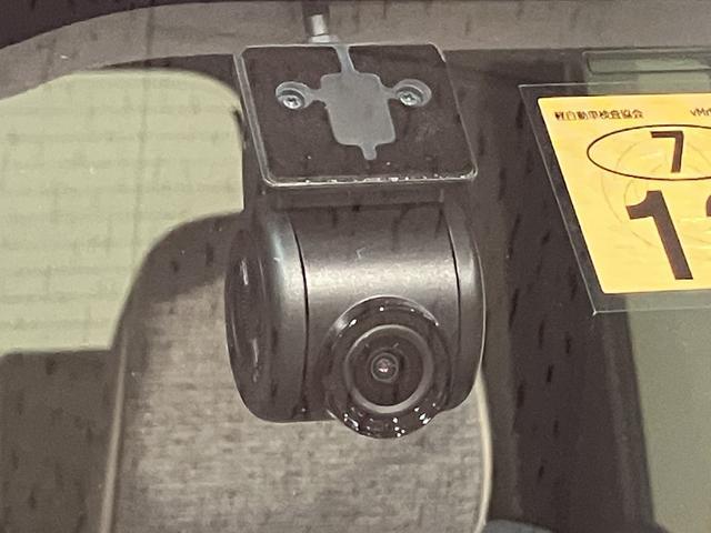 ムーヴキャンバスストライプスＧ／９インチＤＡ／Ｂカメラ／ＥＴＣ／前後ドラレコ走行２．８万Ｋｍ／９インチディスプレイオーディオ／バックカメラ／ステアリングスイッチ／ＥＴＣ／前後ドラレコ／前席シートヒーター／電動パーキングブレーキ／両側パワースライドドア／ＬＥＤヘッド・フォグ（大阪府）の中古車