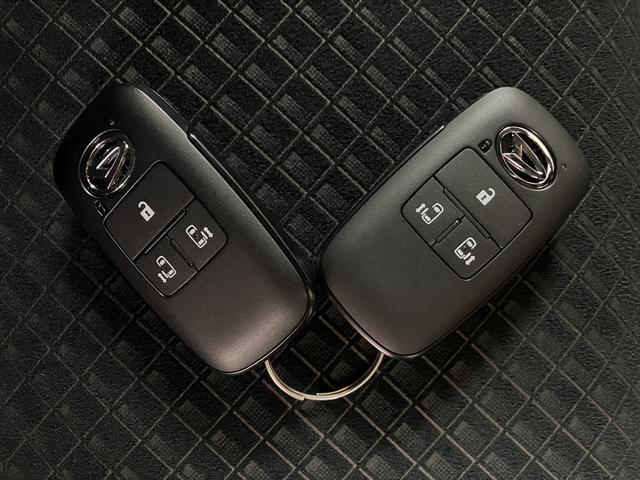 タントカスタムＲＳセレクション／走行０．８万ｋｍ／ナビ／ＥＴＣ走行０．８万ｋｍ／ターボ車／ナビゲーション／ＥＴＣ／クルーズコントロール／前席シートヒーター／両側パワースライドドアＬＥＤヘッドライト・フォグランプ／アルミホイール／オートエアコン／キーフリー（大阪府）の中古車
