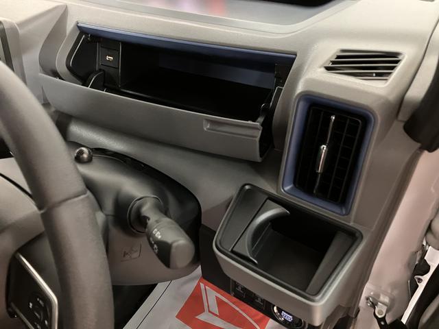 タントカスタムＲＳセレクション／走行０．８万ｋｍ／ナビ／ＥＴＣ走行０．８万ｋｍ／ターボ車／ナビゲーション／ＥＴＣ／クルーズコントロール／前席シートヒーター／両側パワースライドドアＬＥＤヘッドライト・フォグランプ／アルミホイール／オートエアコン／キーフリー（大阪府）の中古車