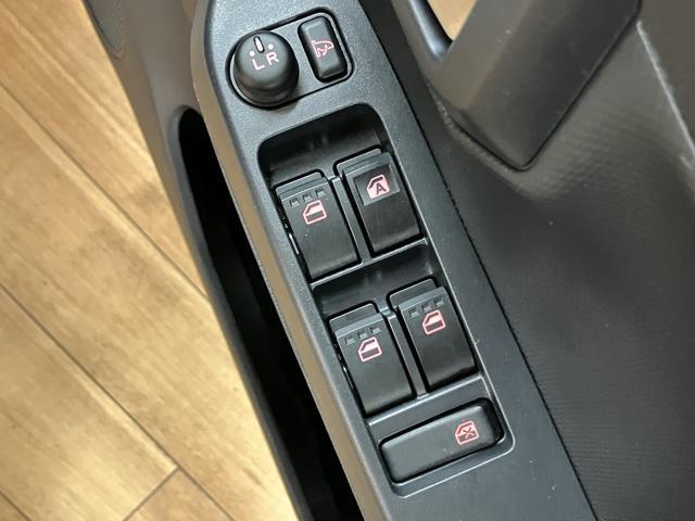 ミライースＸ　ＳＡIII／走行１．９万ｋｍ／ナビ／ＥＴＣ／ＬＥＤライト走行１．９万ｋｍ／ナビゲーション／Ｂｌｕｅｔｏｏｔｈ対応／ＥＴＣ／ＵＳＢアダプター／オートライト／ＬＥＤヘッドライト／電動格納ミラー／キーレスエントリー（大阪府）の中古車