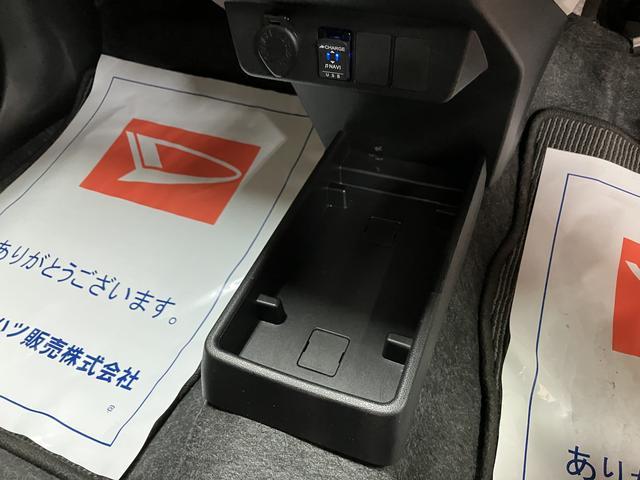 ミライースＸ　ＳＡIII／走行１．９万ｋｍ／ナビ／ＥＴＣ／ＬＥＤライト走行１．９万ｋｍ／ナビゲーション／Ｂｌｕｅｔｏｏｔｈ対応／ＥＴＣ／ＵＳＢアダプター／オートライト／ＬＥＤヘッドライト／電動格納ミラー／キーレスエントリー（大阪府）の中古車