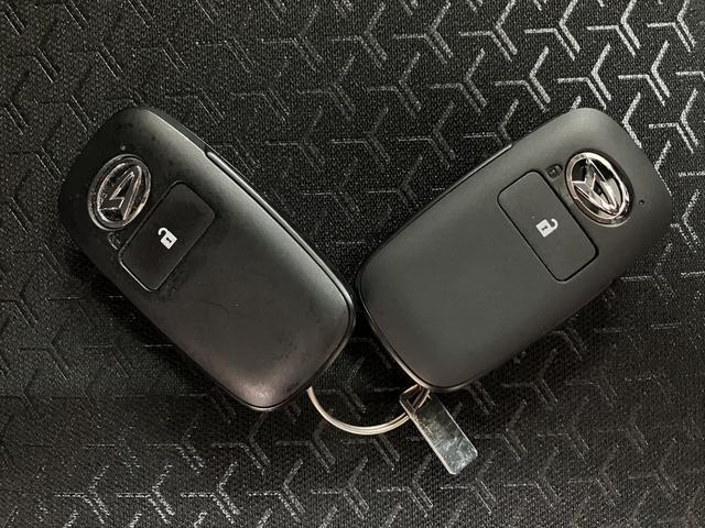 ロッキープレミアムＧ／１．０万ｋｍ／パノラマモニター対応車／クルコン走行１．０万ｋｍ／パノラマモニター対応車／ステアリングスイッチ／クルーズコントロール／前席シートヒーター／電動パーキングブレーキ／ＬＥＤヘッドライト・フォグランプ／オートエアコン／キーフリー（大阪府）の中古車