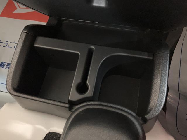 ハイゼットトラックスタンダードＳＡIIIｔ　衝突支援ブレーキ　車検整備渡衝突支援ブレーキ　車検整備渡　純正ＡＭ／ＦＭラジオ　ＬＥＤヘッドランプ　バックブザー　オートマ　２ＷＤ　一年間走行距離無制限保証　認定中古車　エアコン　パワステ（大阪府）の中古車