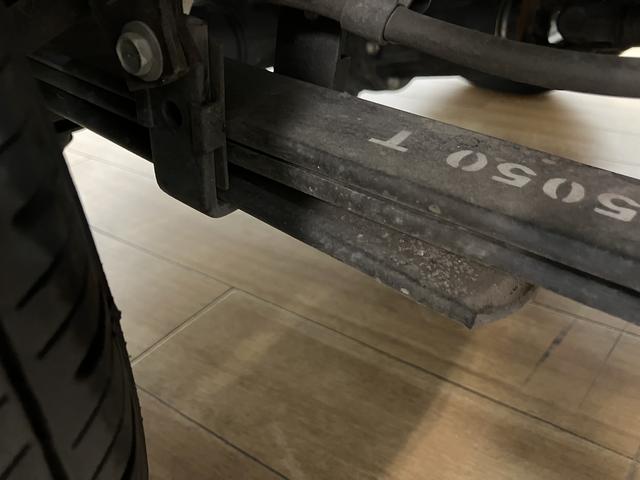 ハイゼットトラックスタンダードＳＡIIIｔ　衝突支援ブレーキ　車検整備渡衝突支援ブレーキ　車検整備渡　純正ＡＭ／ＦＭラジオ　ＬＥＤヘッドランプ　バックブザー　オートマ　２ＷＤ　一年間走行距離無制限保証　認定中古車　エアコン　パワステ（大阪府）の中古車