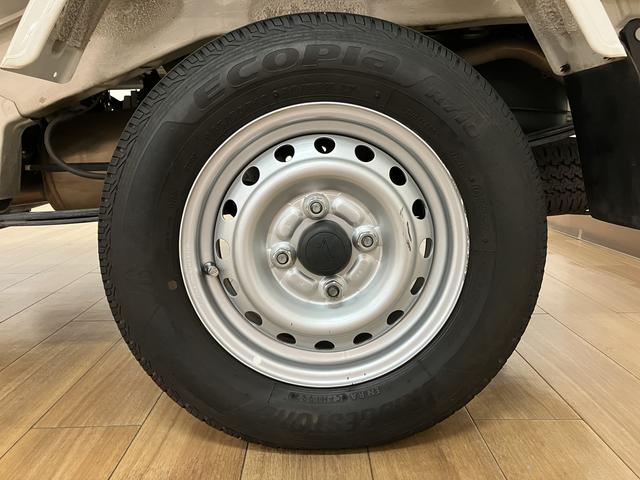 ハイゼットトラックスタンダードＳＡIIIｔ　衝突支援ブレーキ　車検整備渡衝突支援ブレーキ　車検整備渡　純正ＡＭ／ＦＭラジオ　ＬＥＤヘッドランプ　バックブザー　オートマ　２ＷＤ　一年間走行距離無制限保証　認定中古車　エアコン　パワステ（大阪府）の中古車