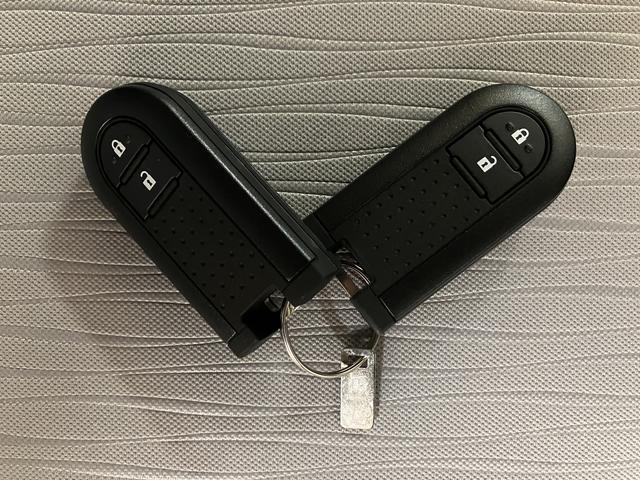 ミライースＧ　ＳＡIII　衝突支援ブレーキ　プッシュボタンスタート衝突支援ブレーキ　誤発信抑制制御機能　ＬＥＤヘッドランプ　キーフリーシステム　プッシュボタンスタート　オートエアコン　１４インチ純正アルミホイール　先行車お知らせ機能　電動格納ミラー　オートライト（大阪府）の中古車