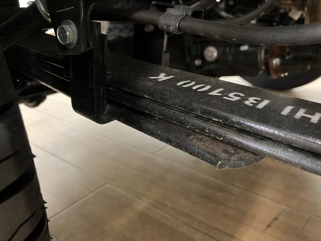 ハイゼットトラックスタンダード　ＣＶＴ／スマートアシスト／ＡＭ・ＦＭラジオ走行９４９ｋｍ／ＣＶＴ／スマートアシスト／ＡＭ・ＦＭラジオ／コーナーセンサー／エアコン／パワステ／３方開（大阪府）の中古車