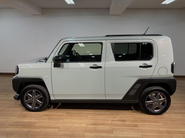 タフトＧターボ　ダーククロムベンチャー／バックカメラ対応／クルコン届出済未使用車／走行３３ｋｍ／バックカメラ対応車／クルーズコントロール／前席シートヒーター／電動パーキングブレーキ／ＬＥＤヘッドライト・フォグランプ／アルミホイール／オートエアコン／キーフリー（大阪府）の中古車