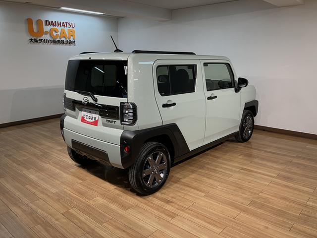 タフトＧターボ　ダーククロムベンチャー／バックカメラ対応／クルコン届出済未使用車／走行３３ｋｍ／バックカメラ対応車／クルーズコントロール／前席シートヒーター／電動パーキングブレーキ／ＬＥＤヘッドライト・フォグランプ／アルミホイール／オートエアコン／キーフリー（大阪府）の中古車