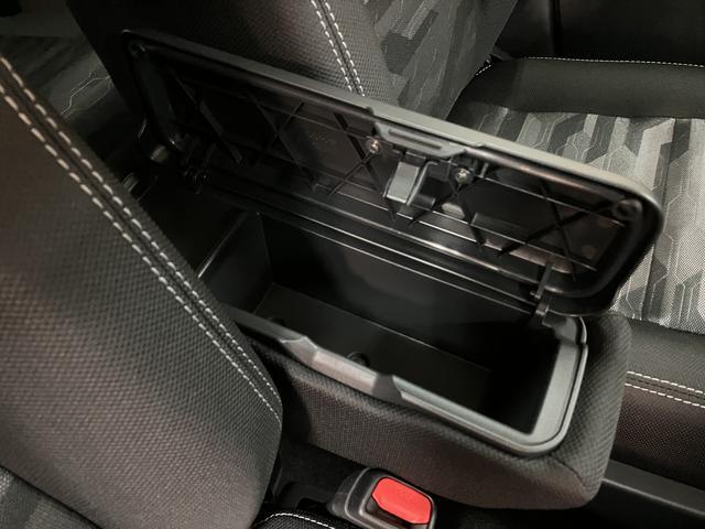 タフトＧターボ　ダーククロムベンチャー／バックカメラ対応／クルコン届出済未使用車／走行３３ｋｍ／バックカメラ対応車／クルーズコントロール／前席シートヒーター／電動パーキングブレーキ／ＬＥＤヘッドライト・フォグランプ／アルミホイール／オートエアコン／キーフリー（大阪府）の中古車