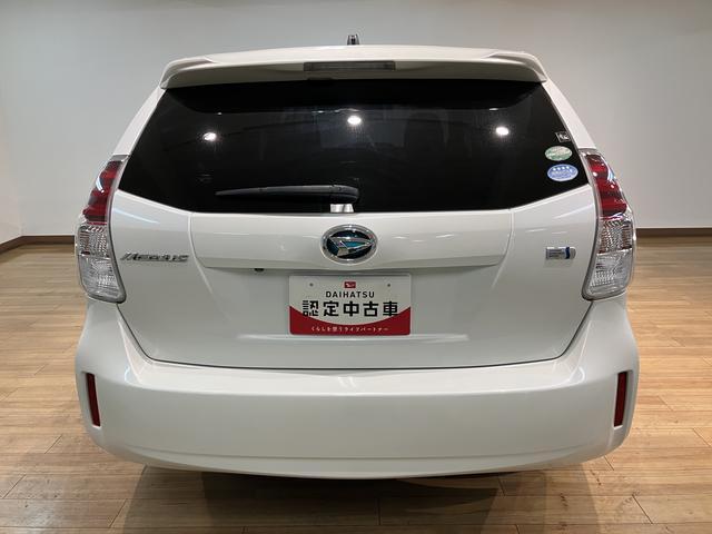 メビウスＳ／ハイブリッド車／走行２．０万ｋｍ／ナビ／バックカメラ走行２．０万ｋｍ／ハイブリッド車／ナビゲーション／バックカメラ／ステアリングスイッチ／ＥＴＣ／ＬＥＤフォグランプ／オートエアコン／キーフリー／運転席シートリフター（大阪府）の中古車