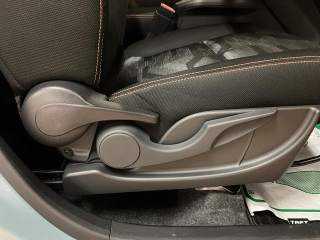 タフトG/0.7万km/ナビ/バックカメラ/ETC/前後ドラレコ走行0.7万km/ナビゲーション/バックカメラ/ステアリングスイッチ/ETC/前後ドラレコ/前席シートヒーター/電動パーキングブレーキ/LEDヘッドライト・フォグ/アルミ/オートエアコン/キーフリー(大阪府)の中古車