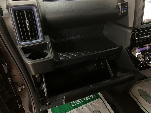 タントカスタムXスタイルセレクション/0.8万km/ナビ/Bカメラ走行0.8万km/ナビゲーション/バックカメラ/ステアリングスイッチ/ETC/前後ドラレコ/前席シートヒーター/両側パワースライドドア/LEDヘッドライト・フォグランプ/オートエアコン/キーフリー(大阪府)の中古車