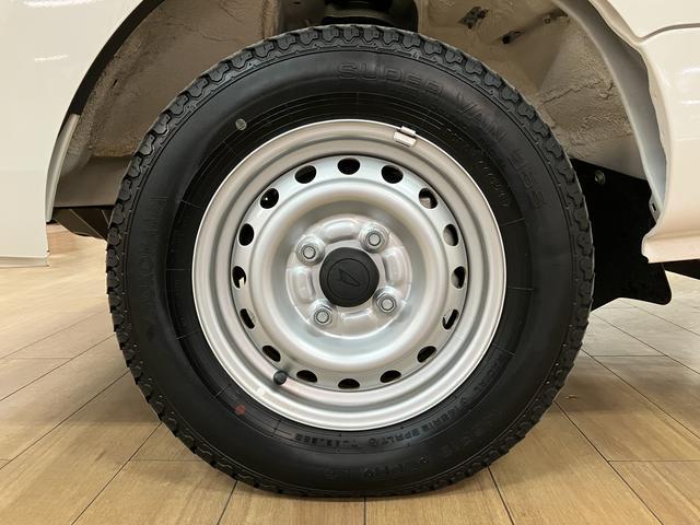 ハイゼットトラックスタンダード/走行0.2万km/4速AT/エアコン/パワステ1年間走行距離無制限保証/走行0.2万km/4速AT車/AM・FMチューナー/ETC/エアコン/パワステ/オートライト/3方開(大阪府)の中古車