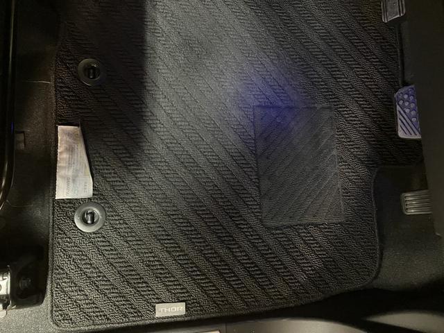 トールカスタムＧ　ターボ　ＳＡIII／９インチナビ／Ｐモニター９インチナビ／パノラマモニター／ステアリングスイッチ／ＥＴＣ／ドライブレコーダー／両側パワースライドドア／ＬＥＤヘッドライト・フォグランプ／アルミホイール／オートエアコン／キーフリー（大阪府）の中古車