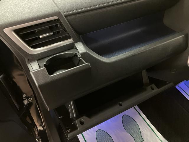 トールカスタムＧ　ターボ　ＳＡIII／９インチナビ／Ｐモニター９インチナビ／パノラマモニター／ステアリングスイッチ／ＥＴＣ／ドライブレコーダー／両側パワースライドドア／ＬＥＤヘッドライト・フォグランプ／アルミホイール／オートエアコン／キーフリー（大阪府）の中古車