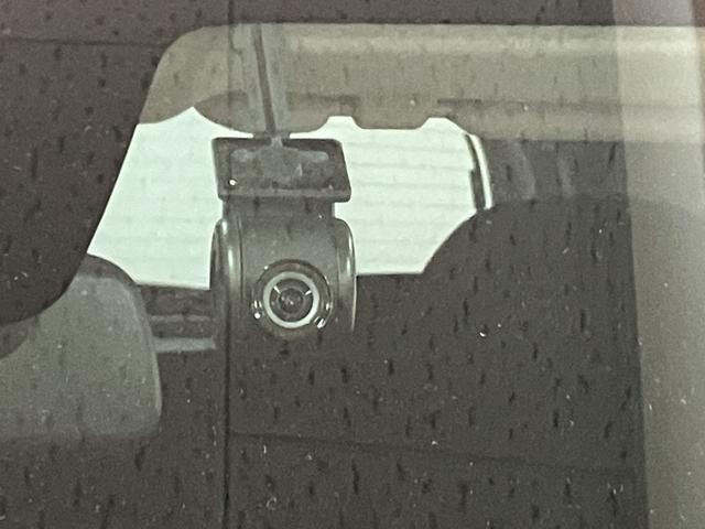 ロッキーＧ／４ＷＤ／ナビ／Ｂカメラ／ＥＴＣ／前後ドラレコ／クルコン４ＷＤ／ナビゲーション／バックカメラ／ステアリングスイッチ／ＥＴＣ／前後ドラレコ／クルーズコントロール／前席シートヒーター／ＬＥＤヘッドライト・フォグランプ／アルミホイール／オートエアコン／キーフリー（大阪府）の中古車