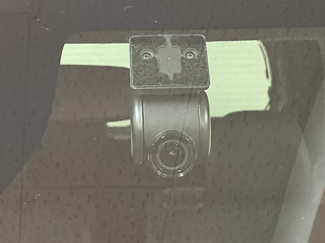 タントカスタムRSセレクション/走行1.6万km/ナビ/Pモニター走行1.6万km/ナビゲーション/パノラマモニター/ステアリングスイッチ/ETC/前後ドラレコ/クルーズコントロール/前席シートヒーター/両側パワースライドドア/LEDヘッドライト・フォグランプ(大阪府)の中古車