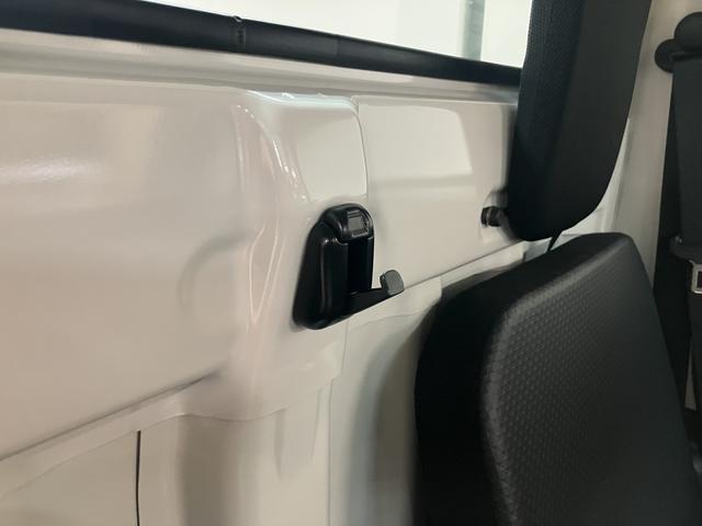 ハイゼットトラックスタンダード CVT ETC エアコン 一年保証 認定中古車R4年式 走行距離約4万km CVT AM/FMチューナー ETC車載器 エアコン パワステ オートライト 一年間走行距離無制限保証 認定中古車 衝突支援ブレーキ クリアランスソナー(大阪府)の中古車