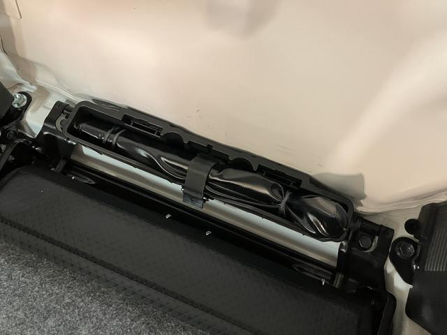 ハイゼットトラックスタンダード CVT ETC エアコン 一年保証 認定中古車R4年式 走行距離約4万km CVT AM/FMチューナー ETC車載器 エアコン パワステ オートライト 一年間走行距離無制限保証 認定中古車 衝突支援ブレーキ クリアランスソナー(大阪府)の中古車