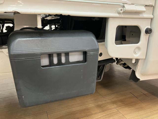 ハイゼットトラックスタンダード CVT ETC エアコン 一年保証 認定中古車R4年式 走行距離約4万km CVT AM/FMチューナー ETC車載器 エアコン パワステ オートライト 一年間走行距離無制限保証 認定中古車 衝突支援ブレーキ クリアランスソナー(大阪府)の中古車