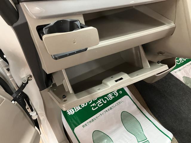 ムーヴL SA /走行1,8万km/ナビ/バックカメラ/キーレス1年間走行距離無制限保証/走行1.8万km/ナビゲーション/バックカメラ/キーレスエントリー/電動格納式ドアミラー/マニュアルエアコン/ハロゲンヘッドライト(大阪府)の中古車