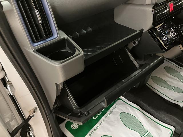 タントカスタムＸセレクション／走行２．２万ｋｍ／ナビ／バックカメラ走行２．２万ｋｍ／ナビゲーション／バックカメラ／ステアリングスイッチ／ＥＴＣ／前後ドラレコ／前席シートヒーター／両側パワースライドドア／ＬＥＤヘッドライト・フォグ／アルミ／オートエアコン／キーフリー（大阪府）の中古車