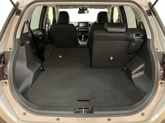 ロッキープレミアムＧ　ＨＥＶ　純正ナビ／バックカメラ／ＥＴＣ走行３，１ｋｍ／純正ナビ／バックカメラ／ＥＴＣ／バックカメラ／クルーズコントロール／シートヒーター（前席）／ＵＳＢ端子／キーフリーシステム／ＬＥＤヘッドライト・フォグランプ／アルミホイール／（大阪府）の中古車